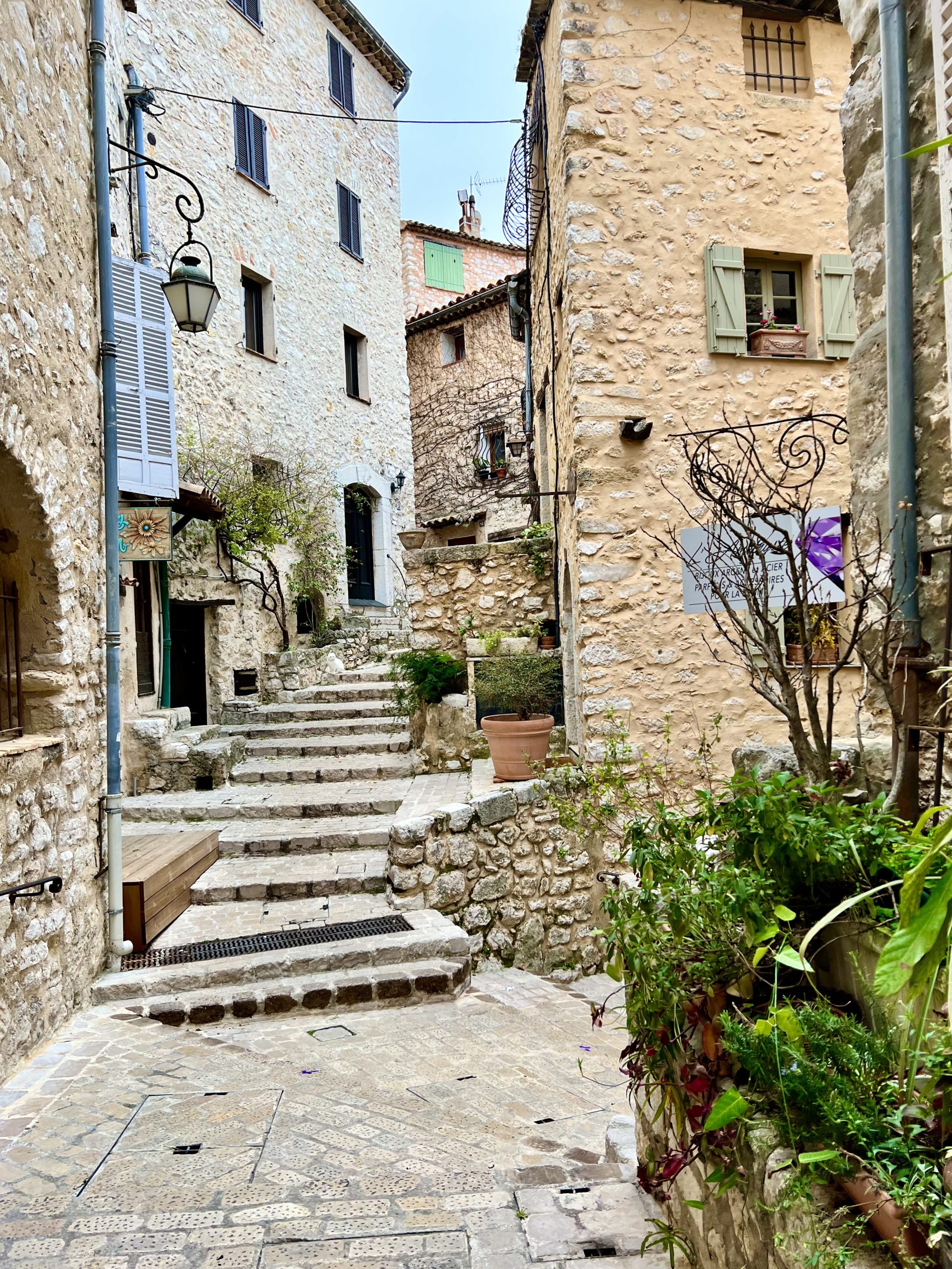 Explore the Captivating Beauty of France - Pictures of Famous Landmarks and Scenic Landscapes in this guide to tourettes sur loup.