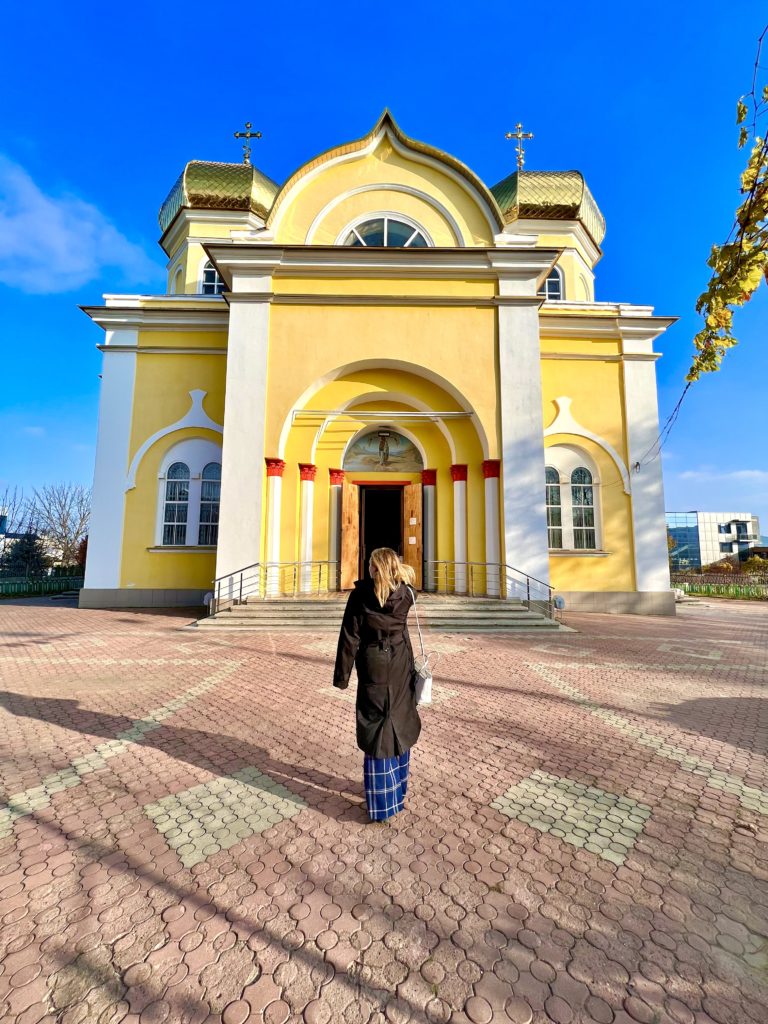 Exploring Comrat, Moldova - Colorful Traditions and Serene Surroundings