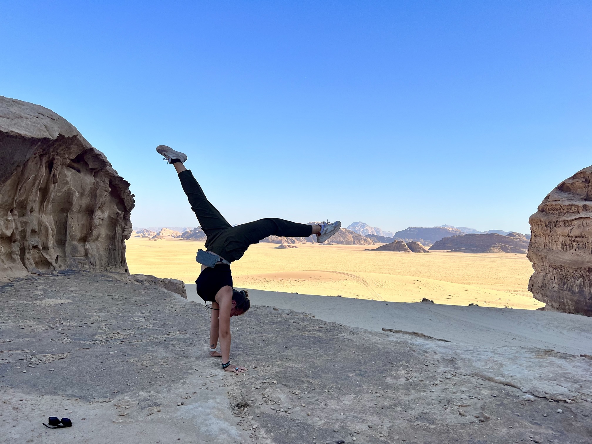 Beautiful landscape of Jordan featuring historic ruins, desert scenery, and unique rock formations. The image highlights Jordan's diverse attractions, including ancient cities, UNESCO World Heritage sites, and stunning natural beauty, making it a popular destination in the Middle East for travelers seeking cultural and outdoor adventures. Travel guide to Wadi Rum