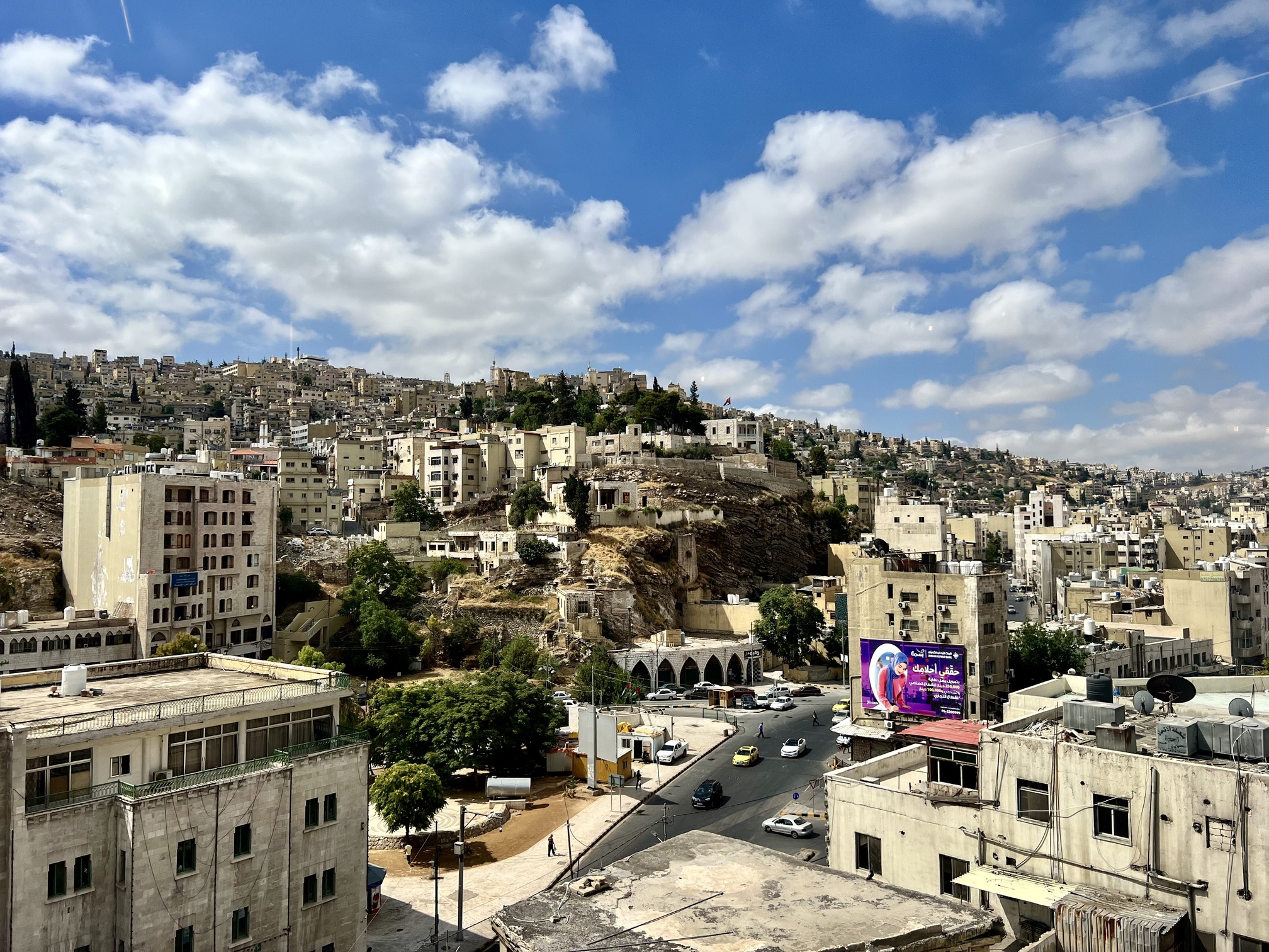 Beautiful landscape of Jordan featuring historic ruins, desert scenery, and unique rock formations. The image highlights Jordan's diverse attractions, including ancient cities, UNESCO World Heritage sites, and stunning natural beauty, making it a popular destination in the Middle East for travelers seeking cultural and outdoor adventures. Travel Guide to Amman