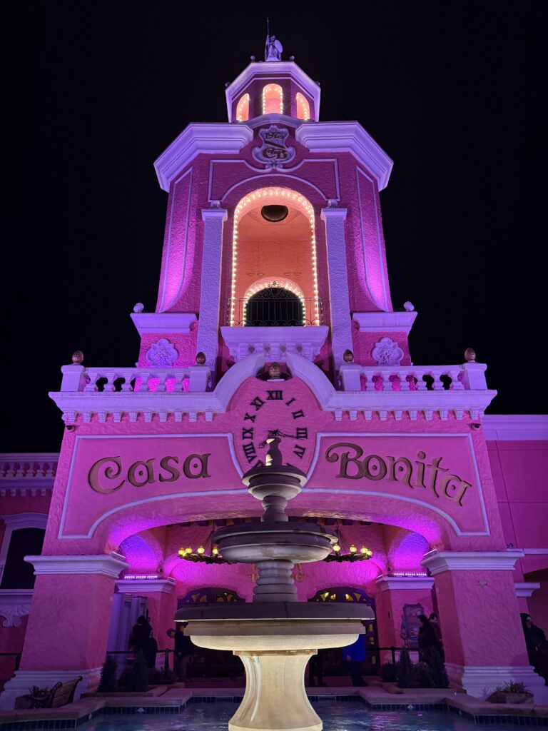 Casa Bonita Denver – Iconic Mexican restaurant and entertainment destination featuring vibrant pink architecture, cliff divers, and immersive dining experiences. A must-visit cultural attraction in Colorado