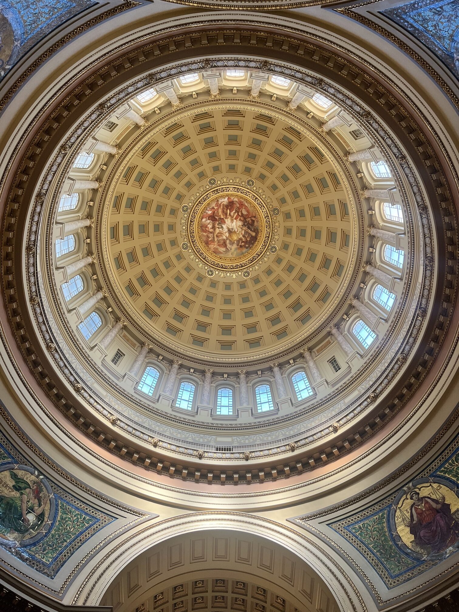 Scenic view of Madison, Wisconsin, featuring the iconic Wisconsin State Capitol, beautiful lakes, and vibrant downtown—perfect for travelers exploring Midwest destinations. #MadisonWI #WisconsinTravel #MidwestAdventures #ExploreMadison #TravelPhotography; travel guide to Madison