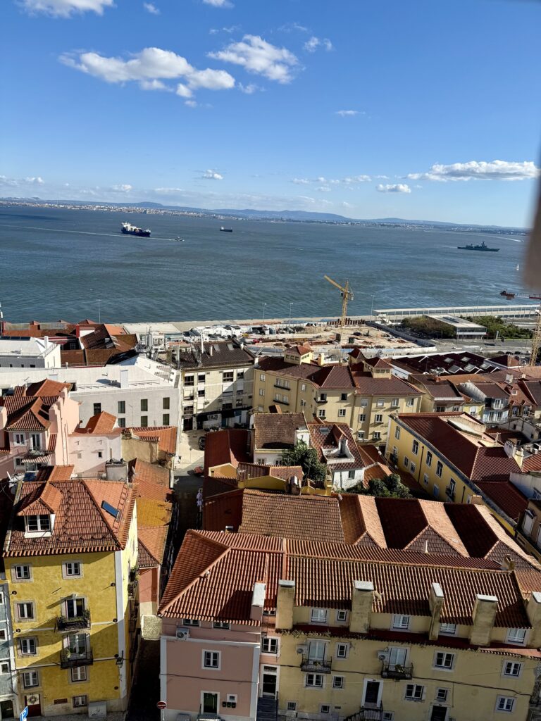 Stunning view of Portugal showcasing historic architecture, golden beaches, and breathtaking landscapes. Explore top destinations like Lisbon’s colorful streets, Porto’s famous Douro River, and the Algarve’s dramatic coastline. A must-visit for travelers seeking rich culture, delicious cuisine, and scenic adventures. #PortugalTravel #VisitLisbon #ExplorePorto #AlgarveBeaches #DouroValley; best places to visit in Portugal