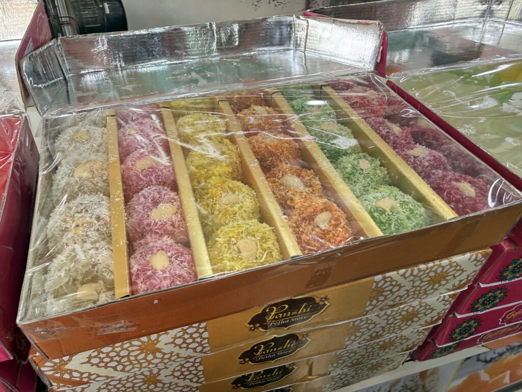 What food to try in India