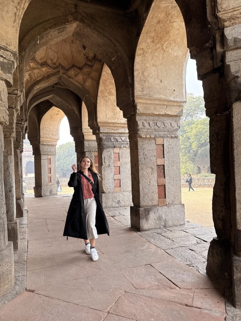 Best places to visit in Delhi, India. Travel guide to Delhi