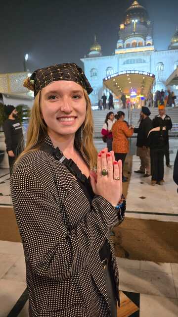 Best places to visit in Delhi, India; Cultural Tips for Foreigners Visiting India