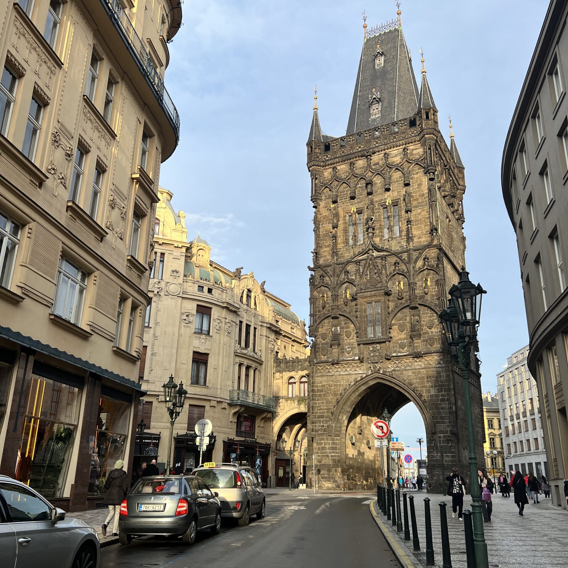 Travel Guide to Prague: Discover the Best Things to Do in the City